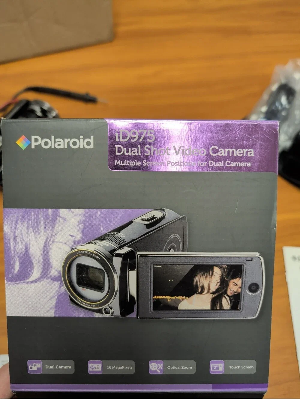 Polaroid iD975 Dual Shot Full HD Video Camera w/16MP Needs Battery Fully Tested